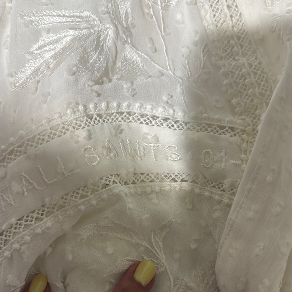 All Saints White Lace Robe with Floral Pattern and Tie Waist - Picture 8 of 10